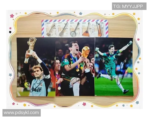 1号足球明星的传奇人生与球场辉煌成就全解析 1号足球明星的传奇人生与球场辉煌成就全解析