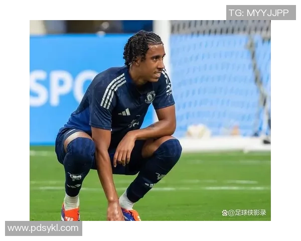 中病毒的足球明星如何应对疫情挑战与职业生涯的转折点 中病毒的足球明星如何应对疫情挑战与职业生涯的转折点