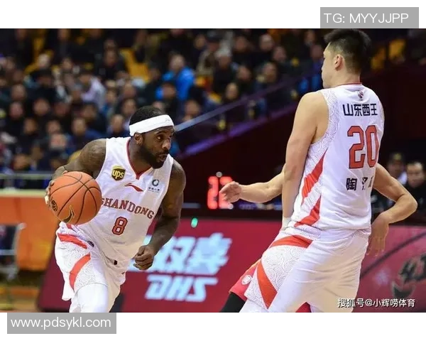 南京羽毛球队在世锦赛积分榜上以60分稳居第一名展现强劲实力 南京羽毛球队在世锦赛积分榜上以60分稳居第一名展现强劲实力